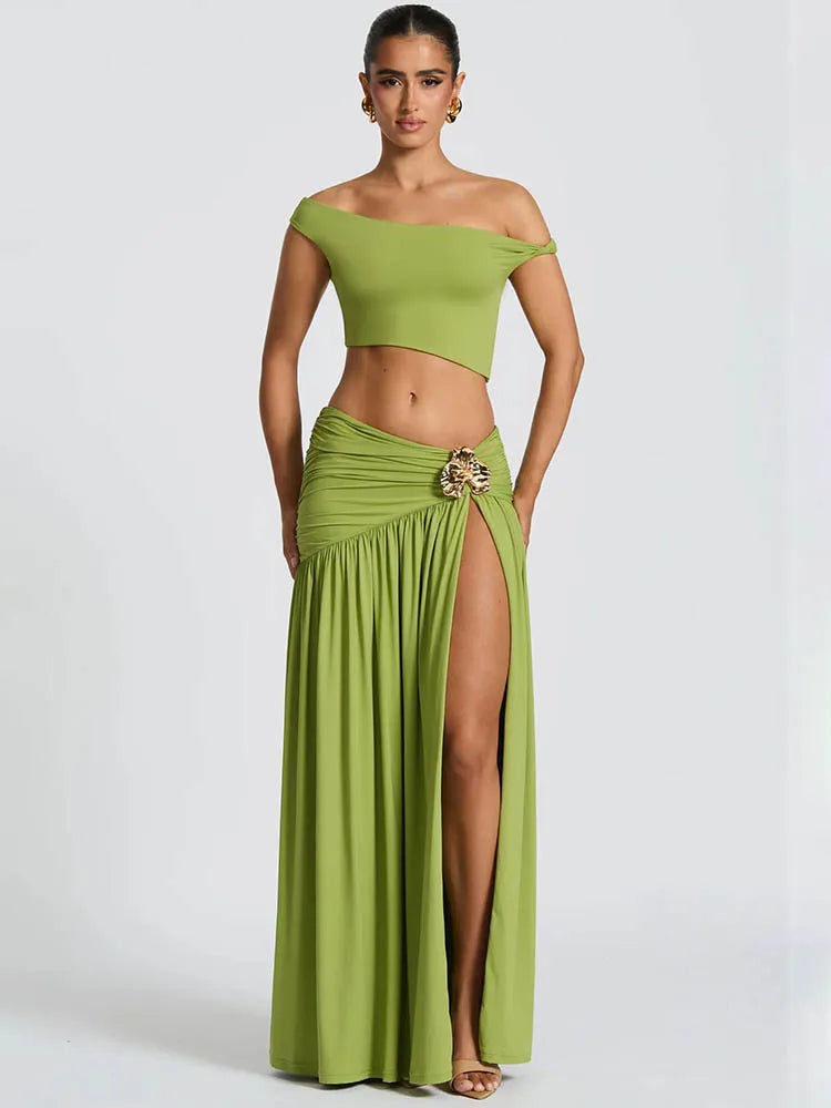 UNLEASH - Waistless Pleated Skirt Set