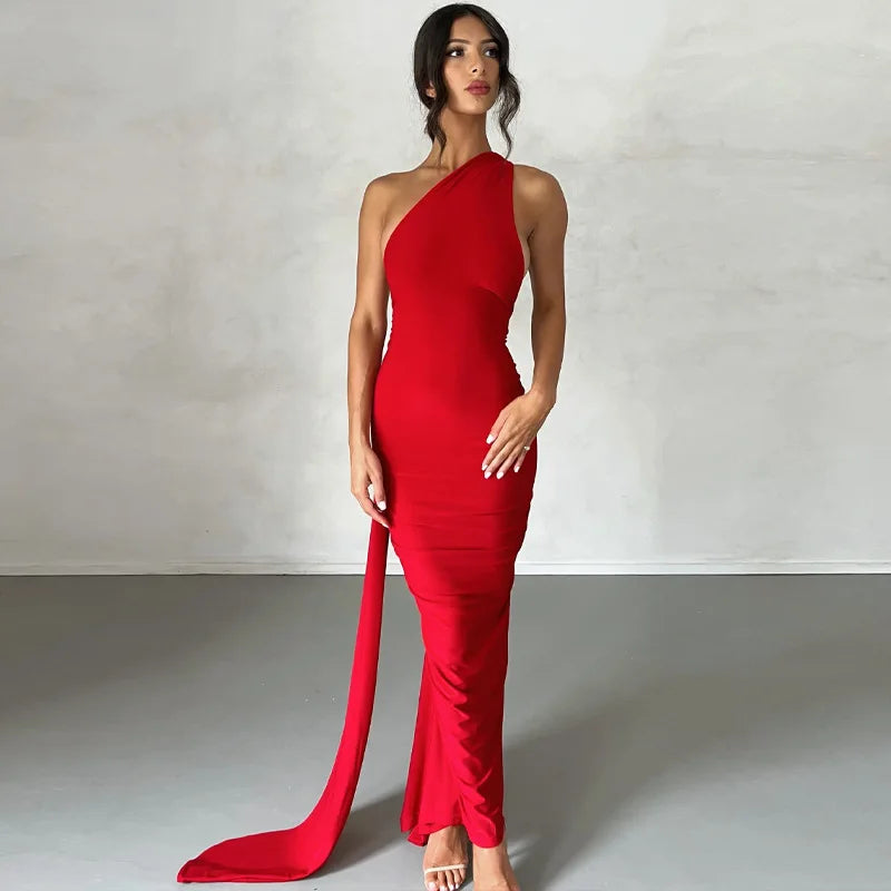 UNLEASH - The Lumina Backless Dress